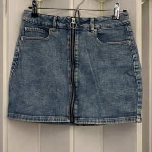 Light wash denim skirt